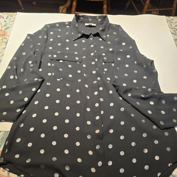 LOFT Black and White Polka Dot Blouse - Picture 4 of 7